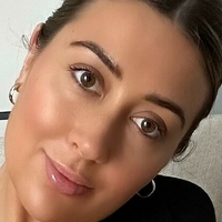 Ms. Bella Çıplak