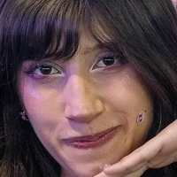 mynluvsx Çıplak