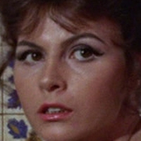 Nadja Regin Çıplak