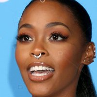 Nafessa Williams Çıplak