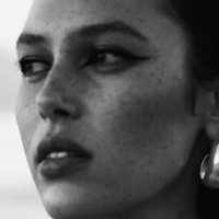 Naomi Stevens Çıplak