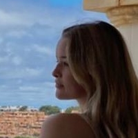 Nele Ludowig Roeffen Çıplak