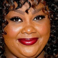 Nicole Byer Çıplak