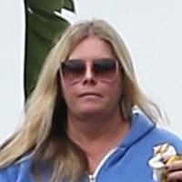 Nicole Eggert Çıplak