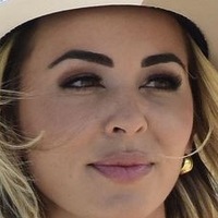 Nicole Martin Çıplak