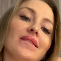 Nika Nowak Çıplak