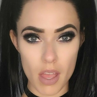 Nikkiravn Çıplak