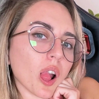 Nina Berger Çıplak