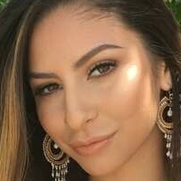 Nina North Çıplak