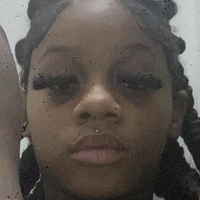 niyaa2mfinee Çıplak