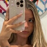 noelleleyva Çıplak