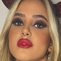 Noya Borba Çıplak