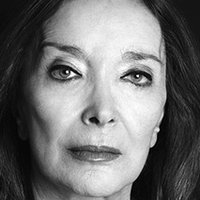 Núria Espert Çıplak