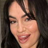 Olivia Knight Çıplak
