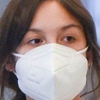 Olivia Rodrigo Çıplak