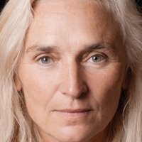 Olwen Fouéré Çıplak