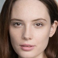 Olwen Kelly Çıplak