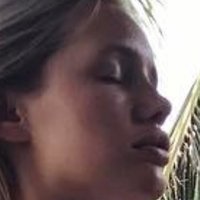 Olya Abramovich Çıplak