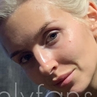 Olya_la99 Çıplak