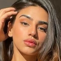 Pakhi Gadh Çıplak