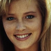Pamela Gidley Çıplak