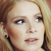 Pamela Tola Çıplak