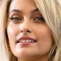 Paris Jackson Çıplak