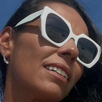 Paula Pequeno Çıplak