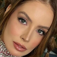 Paula Roberta Çıplak