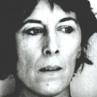 Pauline Melville Çıplak