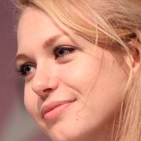 Penelope Mitchell Çıplak