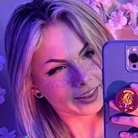 Petiteava Çıplak
