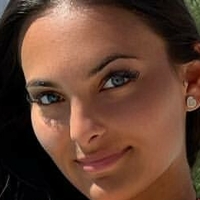 Phoebe Collin Çıplak