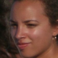 Phoebe Collings-James Çıplak