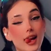 Pietra Ardivino Çıplak
