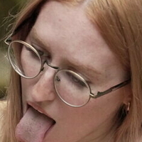 PinkyRedGirlXXX Çıplak