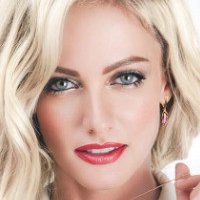 Polina Maximova Çıplak
