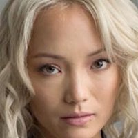 Pom Klementieff Çıplak