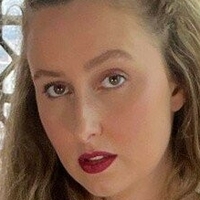 Poppy Evans Çıplak