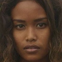 Putri Çıplak