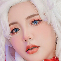 queenie16.1 Çıplak