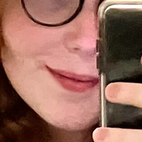qwerkioiscute Çıplak