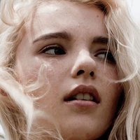 Rachel Yampolsky Çıplak
