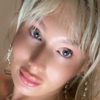 realchanellux Çıplak