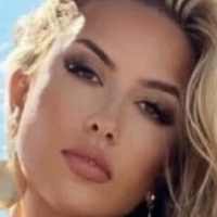 Reem Rae Çıplak