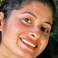 Renu Chandra Çıplak