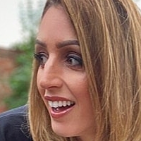 Rezzy Ghadjar Çıplak