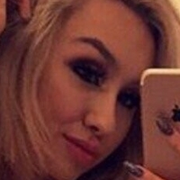 Romana Dalglish Çıplak