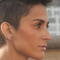 Romi Klinger Çıplak