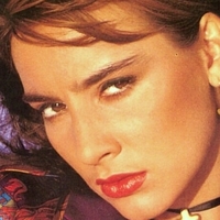Rosa Caracciolo Çıplak